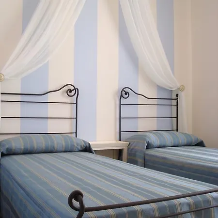 Hotel A Sud 3*